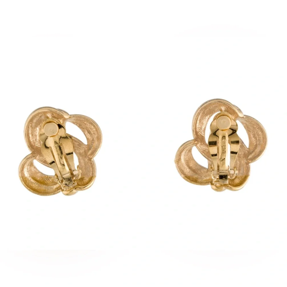 VINTAGE GIVENCY 🎉HOST PICK🥳 Large Beautiful Gold Tone Knot Statement Earrings.